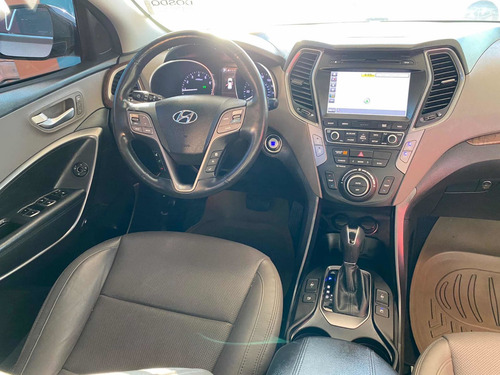 Imagen 4 de 15 de Hyundai Santa Fe Sport Full