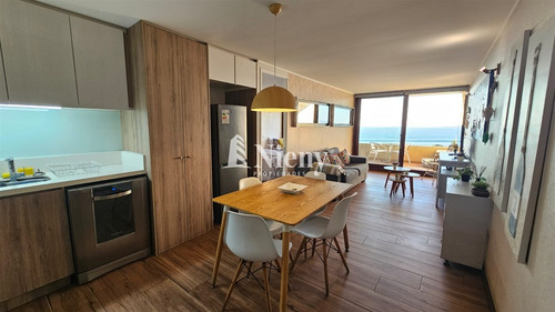 Vista Al Mar Con Azotea Privada,impecable Y Soleado. Concón