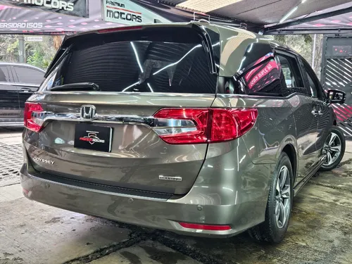 Honda Odyssey 5p Touring V6/3.5 Aut