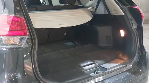 Nissan X-Trail 2.5 ADVANCE 3 ROW AUTO