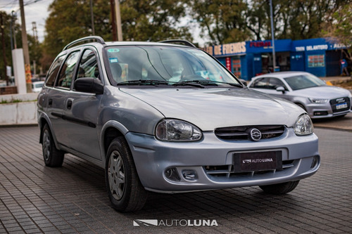 Chevrolet Corsa 1.6 Gl Aa Dh Sw