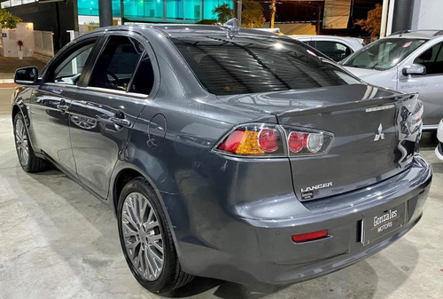 Imagem 6 de 13 de Lancer Hl-t 2.0 16v 160cv Aut. Unico Dono