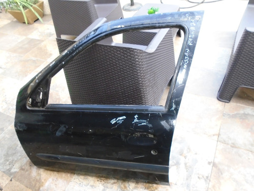 Vendo Puerta Delantera Izquierda De Nissan Platina Año 2003