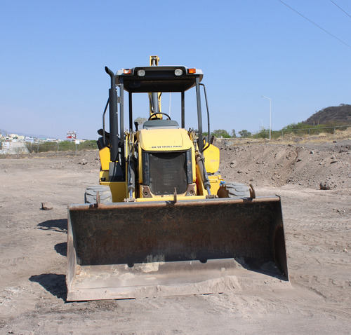 2015 Retroexcavadora New Holland B95c 4x4