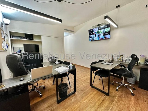 Local / Casa Comercial (cavas De Refrigeracion / Remodelada) Alquiler La Trinidad Mls-25-15168