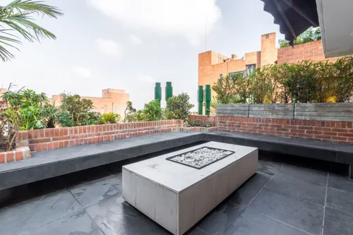 Apartamento En Arriendo En Los Rosales. Cod A22972