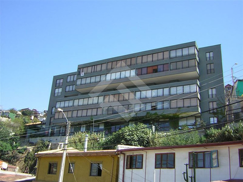 Departamento En Venta De 1 Dorm. Cerro Cárcel, Gran Vista 
