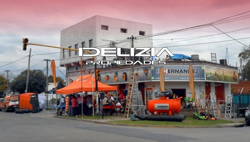 Venta De Local Comercial En Ituzaingo