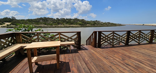 Alquiler Barra De Chuy Uruguay Con Fondo Al Arroyo