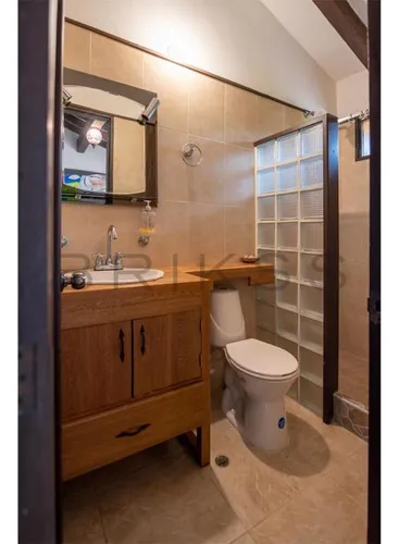 Casa Campestre En Venta En Llanogrande. Cod V50106
