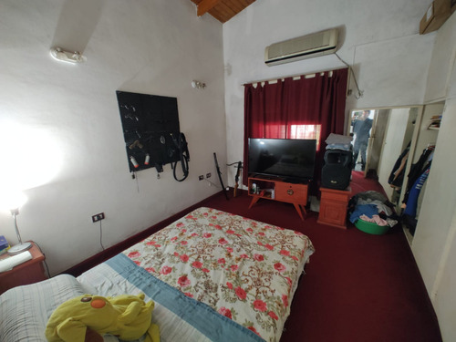 Vendo Excelente Casa Quinta Con Quincho (tipo Departamento) En Esquina Y Sobre Avenidas 155 Y 32 (2.450 M2)!!!