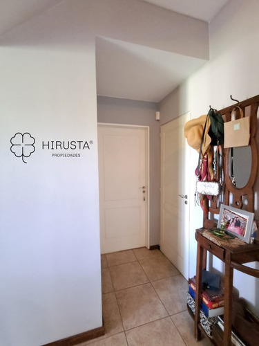 Muy Linda Casa En Venta Barrio St Matthew´s Village 4 Dormitorios+playrrom+escritorio+pileta+galeria+parrilla