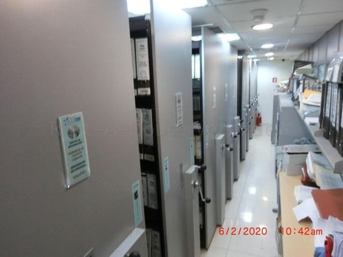 Imagen 13 de 20 de Oficina Amoblada En El Edificio Seguros Caracas Parroquia Catedral Código Mls#22-7109 Sonia León 04127105802