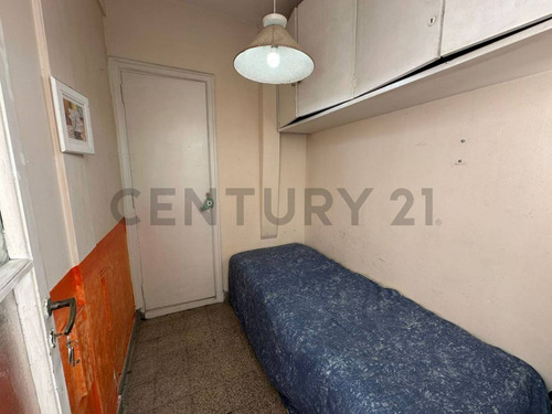 Excelente Departamento De 3 Ambientes Sobre Avenida Colon Id