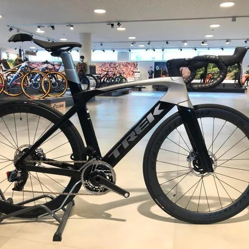 Imagen 1 de 1 de Treks Madone Slr 9 Speed Disc Road Bike
