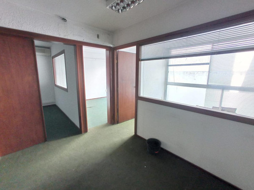 Imagen 3 de 8 de Oficina -oficina En Ciudad Vieja, Prox Plaza Zabala!!