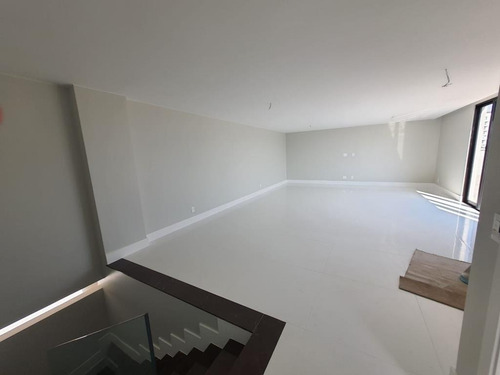 Imagem 28 de 30 de Condomínio Alphaville Casa Triplex Estilo Contemporânea 5 Suítes 4 Vagas 654m2 - 2089 - 70985284