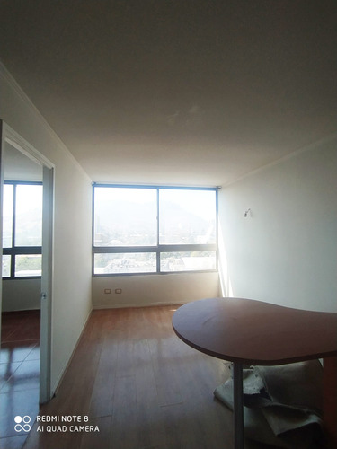 Arriendo Departamento 1 Dormitorio Metro Hospitales