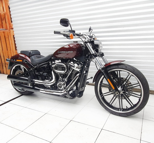 Harley Davidson Softail Breakout 114