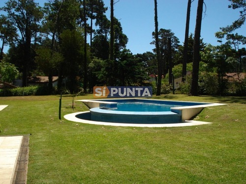Imagen 9 de 11 de Casa En Alquiler Con Piscina