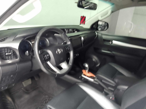 Toyota Hilux 2.8 Tdi Srv Cab. Dupla 4x4 Aut. 4p
