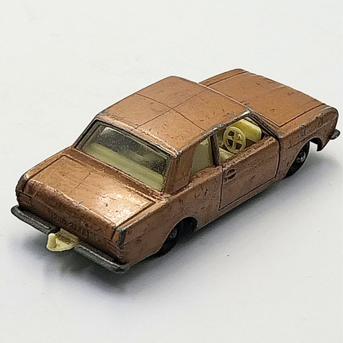 Matchbox N°25 Ford Cortina G.t En Caja - Color Marrón (Usado)