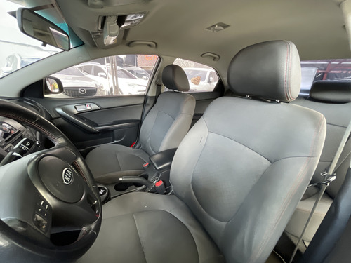 Kia Cerato Forte 1.6 At 1600cc 2ab Abs