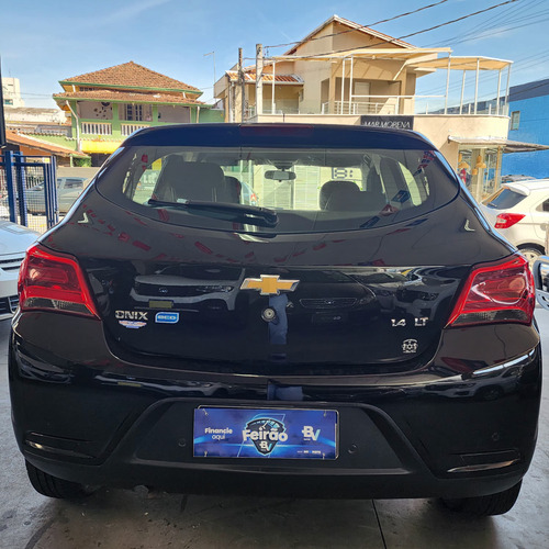 Chevrolet Onix 1.4 MPFI LT 8V FLEX 4P MANUAL