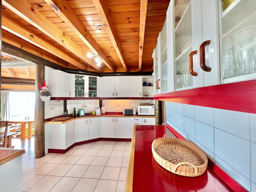 Oportunidad Impecable Casa En Venta En Maitencillo Con Vista