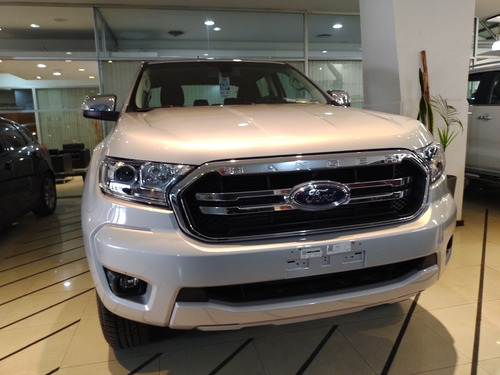 Imagen 6 de 25 de Ford Ranger 4x2 Cd 3.2 Xlt Mt Entrega Inmediata!