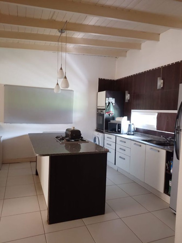 Imagen 27 de 29 de Chalet En Venta De 2 Dormitorios C/ Cochera En Sierra De Los Padres
