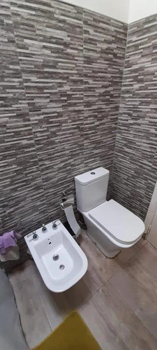 Casa En Venta Ubicado En El Palomar, Morón, G.b.a. Zona Oeste