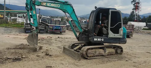 Miniexcavadora Kobelco Sk60c Modelo 2015 Motor Yanmar 9300 H