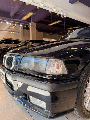 BMW 323 TI SPORTIVE