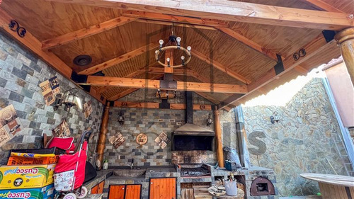 Casa Ampliada En Condominio Con Quincho Terraza Y Parrilla