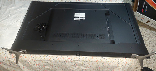 Smarttvmarcajvclt-50kb727pantallarota3mesesde Uso Negociable (Usado)
