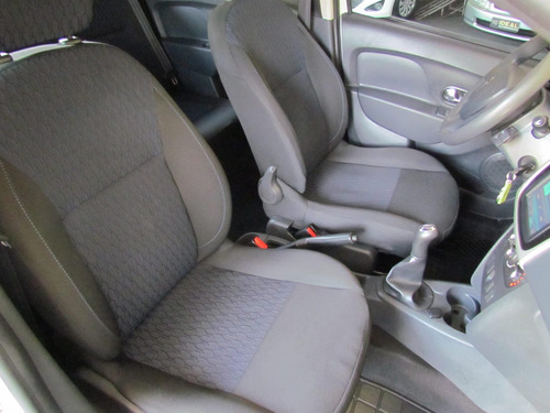 Renault Sandero Express. 1.0 2017 4 Cil. + Multimidia