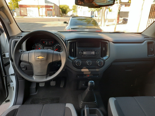 Imagen 20 de 20 de Chevrolet S10 2017 2.8 Ls Cd Tdci 200cv