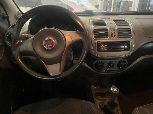 Imagem 7 de 8 de Fiat Siena 1.6 Mpi Essence 16v Flex 4p Manual