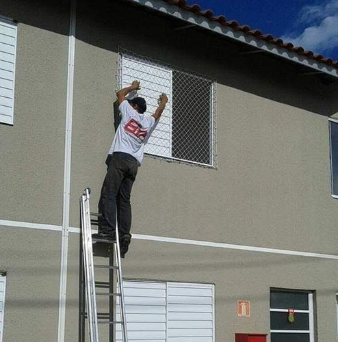 Rede Tela De Proteção Apartamento Janela Gatos 1,20m X 1,50m Cor Cristal