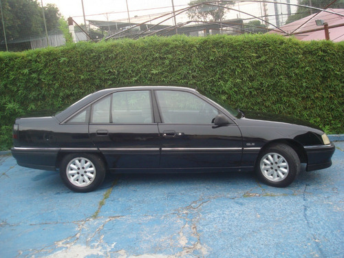 Imagem 7 de 14 de Chevrolet Omega Gls 2.2 Mecânico Gasolina 1997