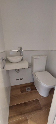 Departamento De 2ambientes En Venta - Castelar Norte