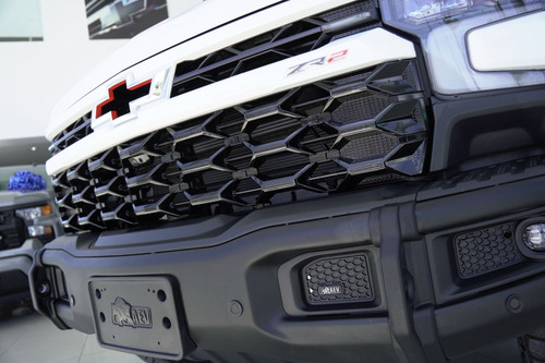 Chevrolet Cheyenne 6.2 Doble Cab Zr2 Bison 4X4 At