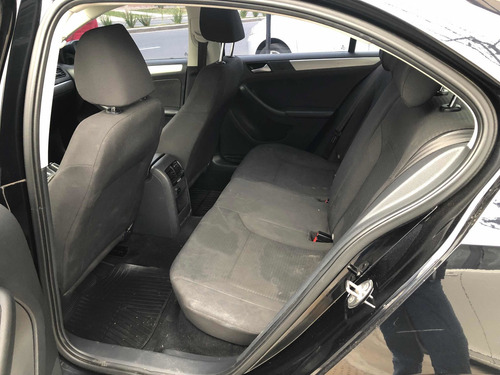 Imagen 10 de 18 de Volkswagen Vento Tdi 2016