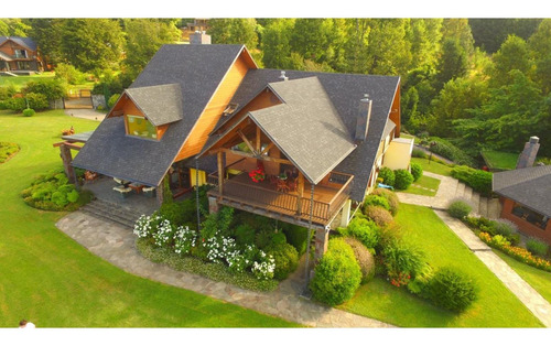 Imagen 27 de 30 de Espectacular Casa En Terreno Soñado - Club De Campo Los Risc
