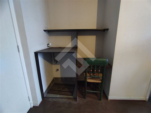 Departamento En Venta De 1 Dorm. En San Miguel