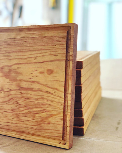 Kit 15 Platos Tabla De Madera 25x25cm Para Servir O Picar