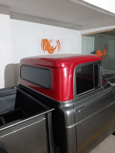 Ford Loba V8