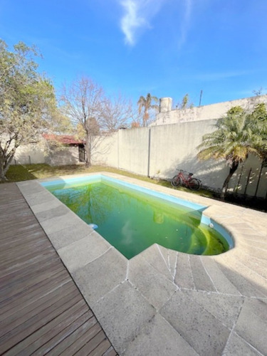 Lujan 1300 - Lanus Este - Excelente Chalet 5 Amb Con Parque Y Pileta! Impecable