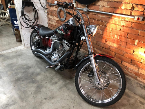 Linda Fxst Baixíssima Km Customizada Escapes Vance&hines Sku